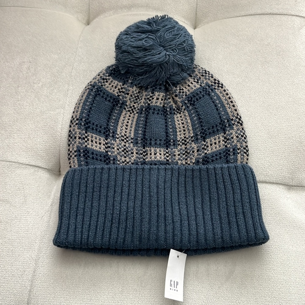 NWT, GAP, Kids Plaid Pom Beanie